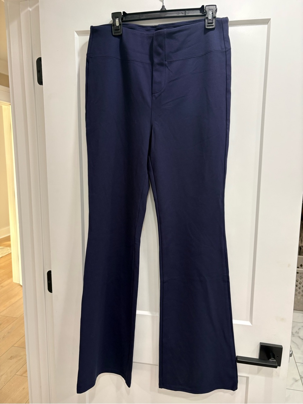 HALARA Navy Wide-Leg Pants